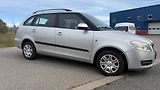 Škoda Fabia (2009) 1.4 16V 63KW 115 TIS KM KLIMA - náhled 4