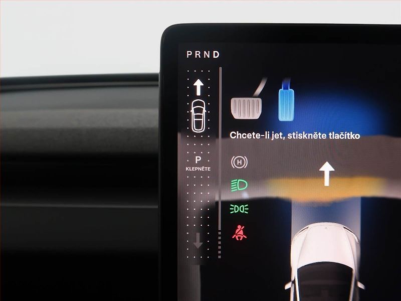Tesla Model 3 (2024) Standard Range 60kWh, SoH 94% - fotka 13 z 19