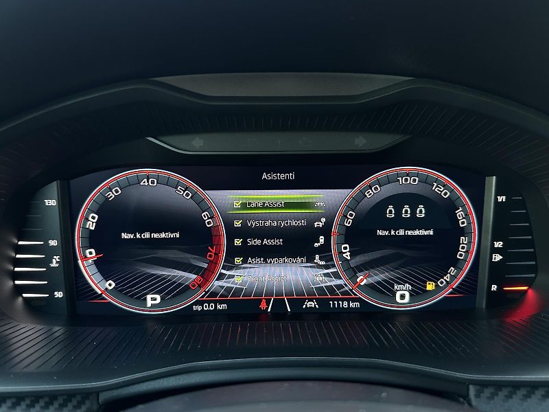 Škoda Kamiq 1.5TSi DSG Monte Carlo 150PS M - fotka 23 z 47