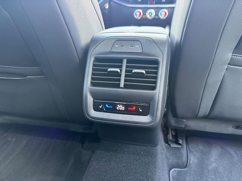 Škoda Superb Sportline 2.0 TDI 110kw DSG Co - fotka 25 z 29