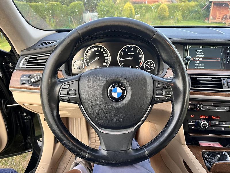 BMW Řada 7 740 LI,LONG,240KW,MINISTERSTVO - fotka 39 z 49