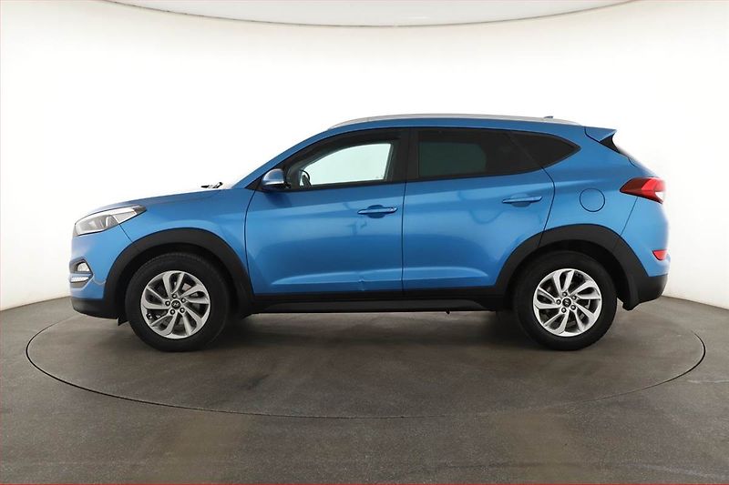 Hyundai Tucson (2016) Trikolor 1.7 CRDi, Serv.kniha - fotka 3 z 14