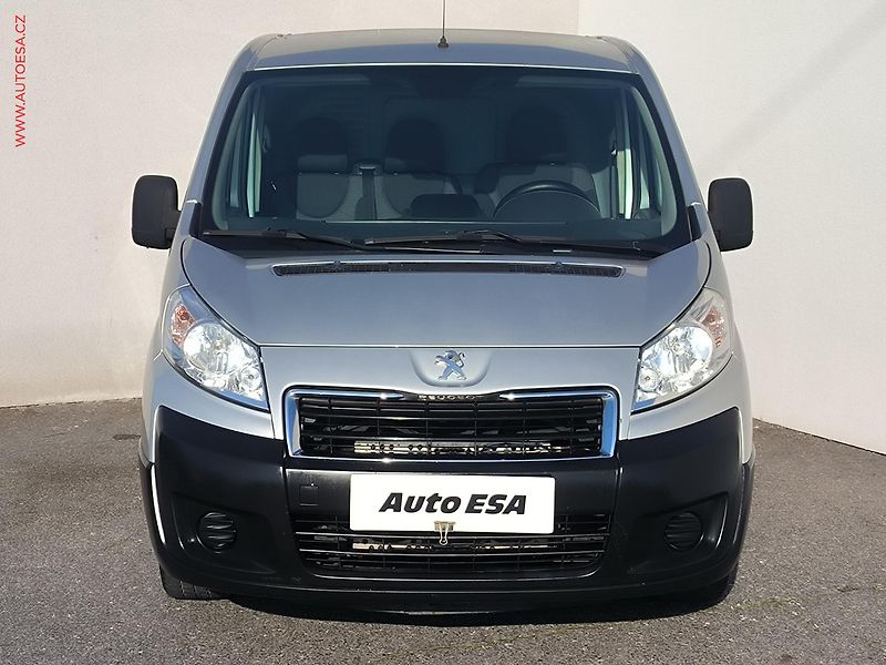 Peugeot Expert (2014) 2.0HDi L2 CHLADÍCÍ, AC - fotka 2 z 21