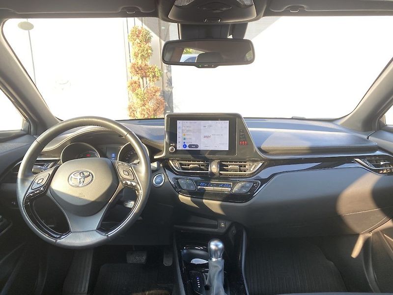 Toyota C-HR 1.8HEV, ČR, Style, záruka - fotka 10 z 17