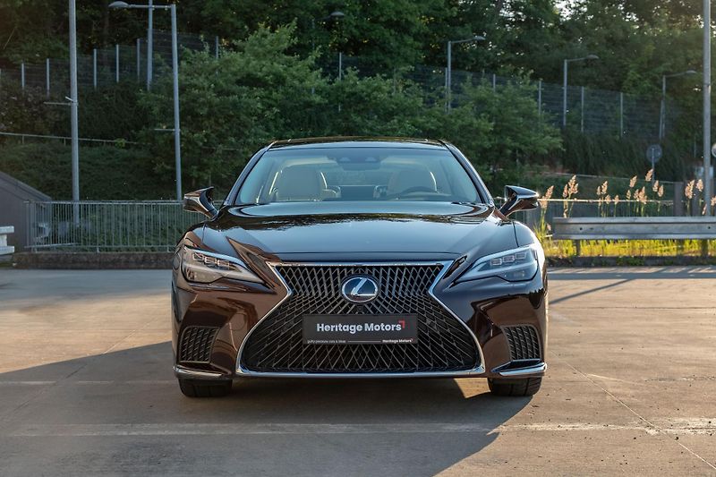 Lexus LS 500h (2022) Prestige, Mark Levinson, LED - fotka 2 z 22