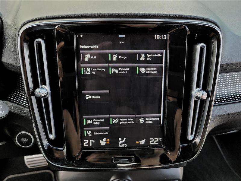 Volvo XC40 T4 PHEV R-design kůže,kůže - fotka 29 z 49