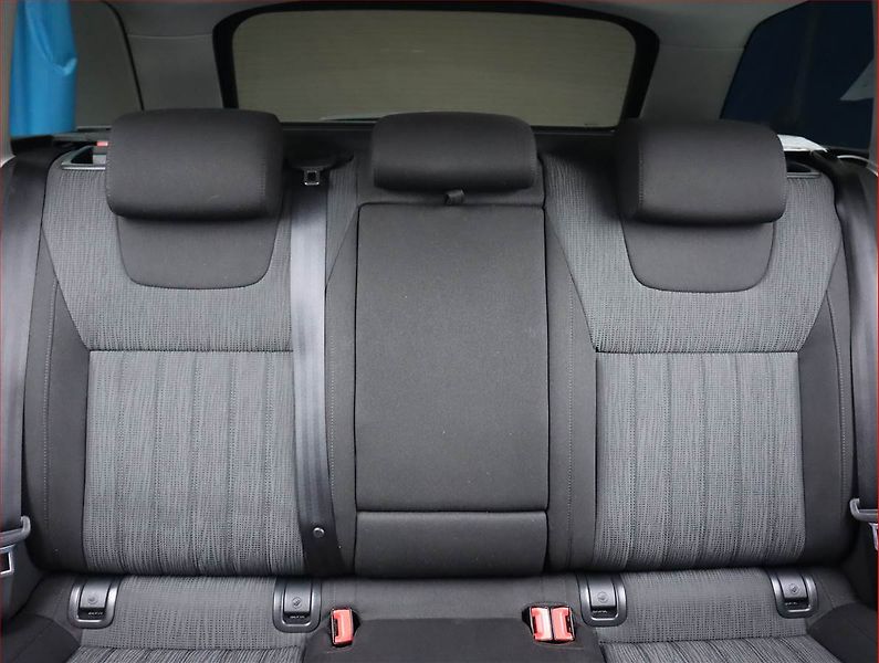 Škoda Octavia (2019) 1.6 TDI, Automat, Serv.kniha - fotka 10 z 19