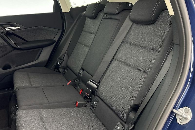 BMW X1 sDrive18d - fotka 8 z 21