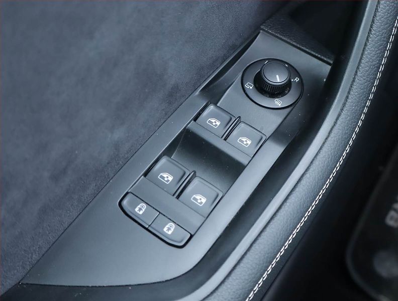 Škoda Superb (2021) Sportline 2.0 TDI - fotka 20 z 29