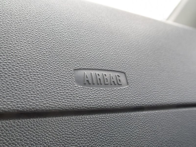 Škoda Fabia (2004) 1.9SDI 47KW - KLIMA - fotka 26 z 34