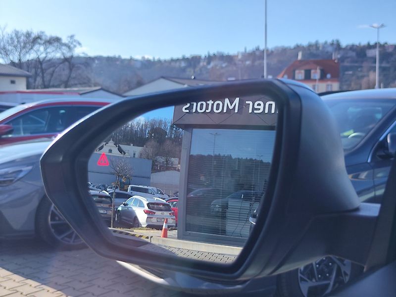 Hyundai Tucson 1.6 T-GDI/110kW Smart Navi DCT - fotka 15 z 33