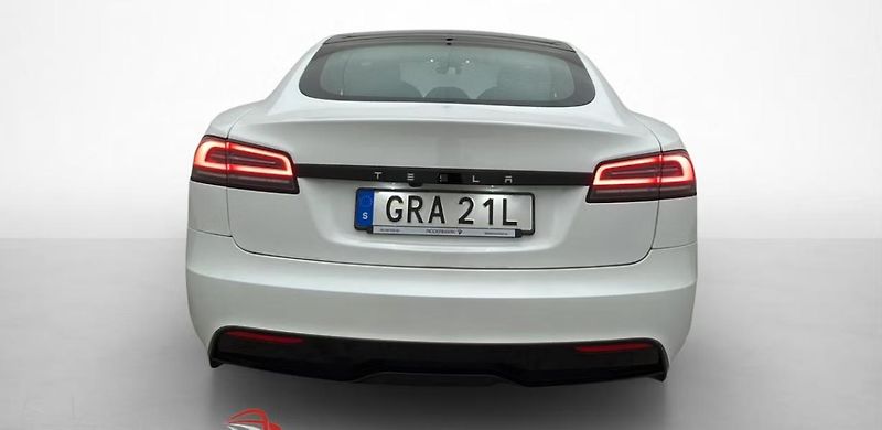 Tesla Model S LR AWD Vzduch Pano. Kam Yoke - fotka 5 z 35