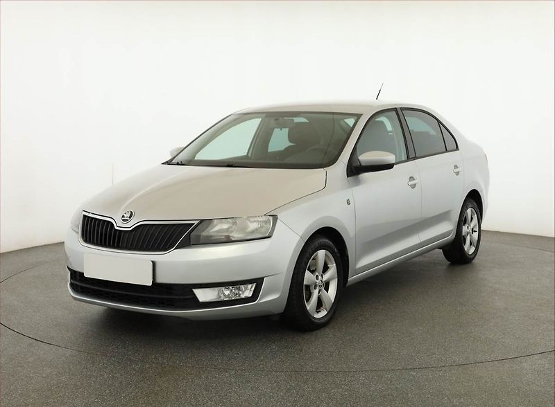 Škoda Rapid (2013) Ambition 1.6 TDI - fotka 2 z 15