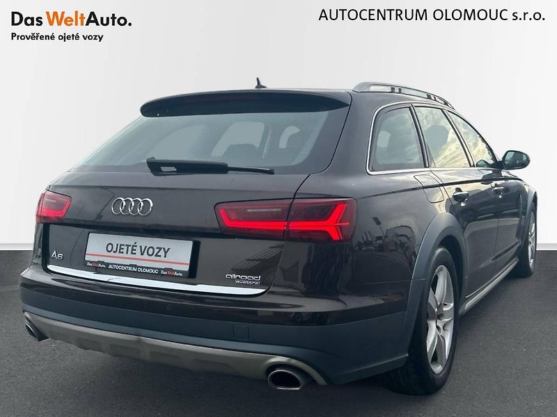 Audi A6 (2015) 3.0 TDI S TRONIC ALLROAD Quatt - fotka 2 z 35