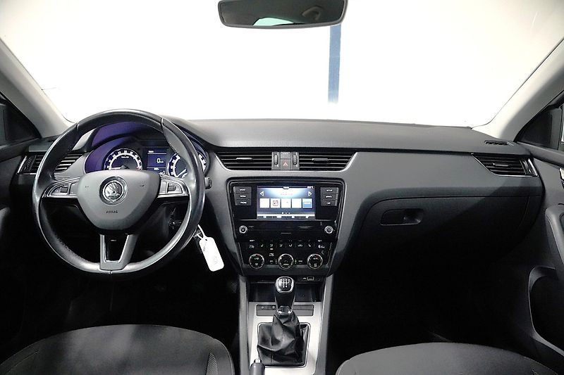 Škoda Octavia - fotka 5 z 6