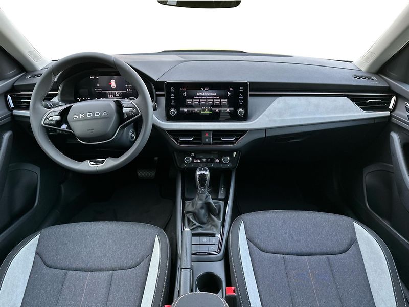 Škoda Kamiq 1,0 TSI / 85 kW Top Selection - fotka 10 z 23