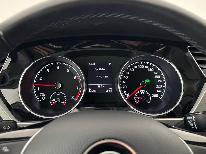 Volkswagen Touran Maraton Edition DSG - fotka 11 z 30