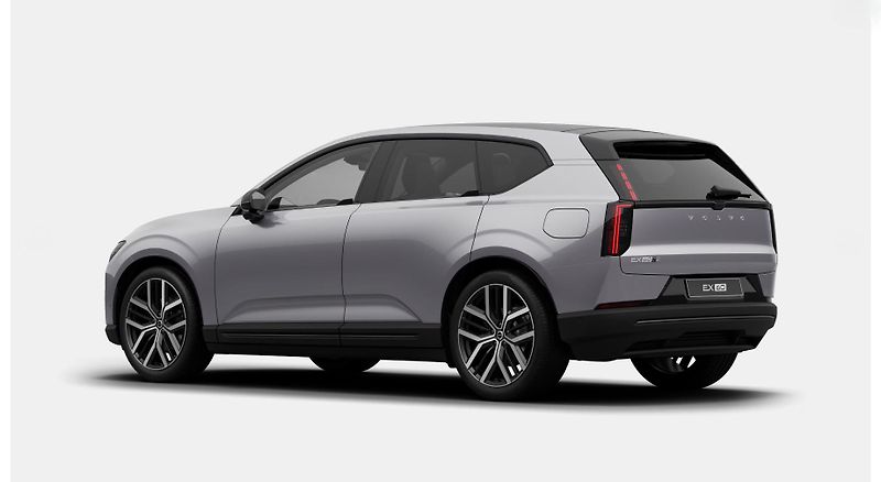 Volvo EX60 (2026) AWD P10 PURE ELECTRIC ULTRA - fotka 3 z 15