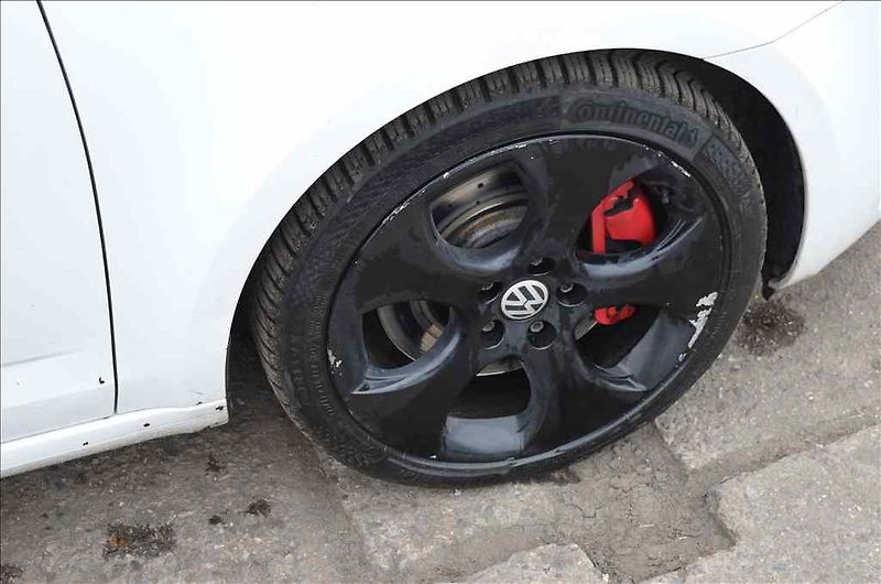 Škoda Octavia (2014) COMBI III. 2,0 TDI RS DSG - fotka 13 z 24