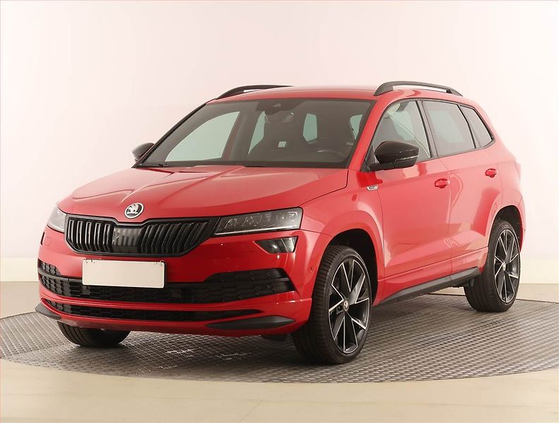 Škoda Karoq (2021) Sportline 1.5 TSI - fotka 2 z 28