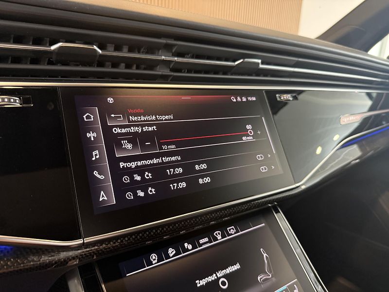 Audi SQ7 TDI V8 B&O 7míst Laser Carbon - fotka 33 z 49
