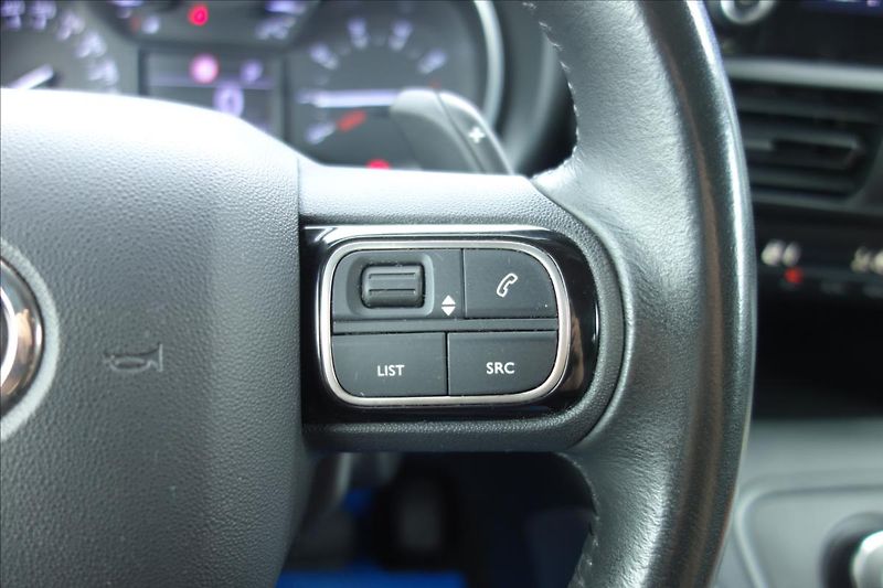 Toyota ProAce City Verso 1,2 T 96KW,ČR,1 MAJ.,7 MÍST. - fotka 40 z 50