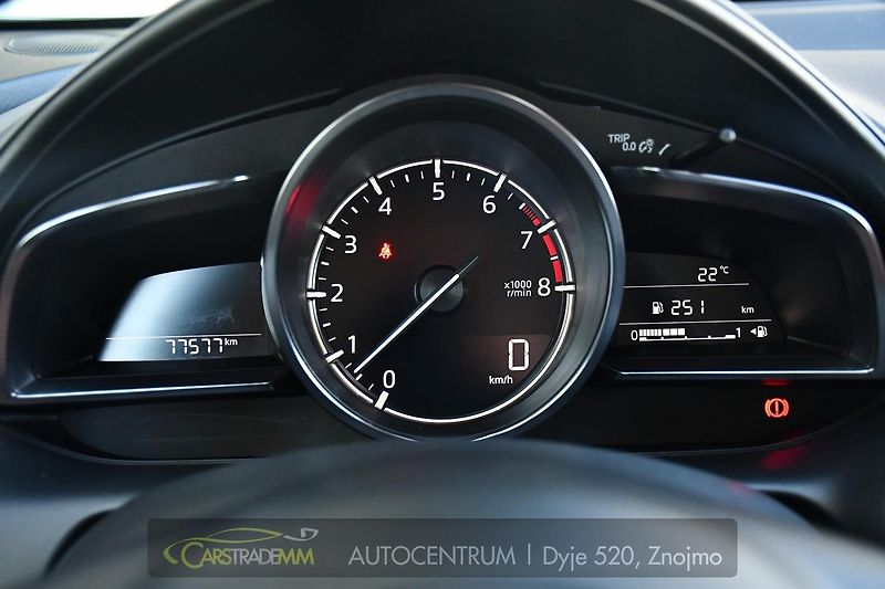 Mazda CX-3 2.0 G120 TAKUMI HUD - fotka 30 z 54