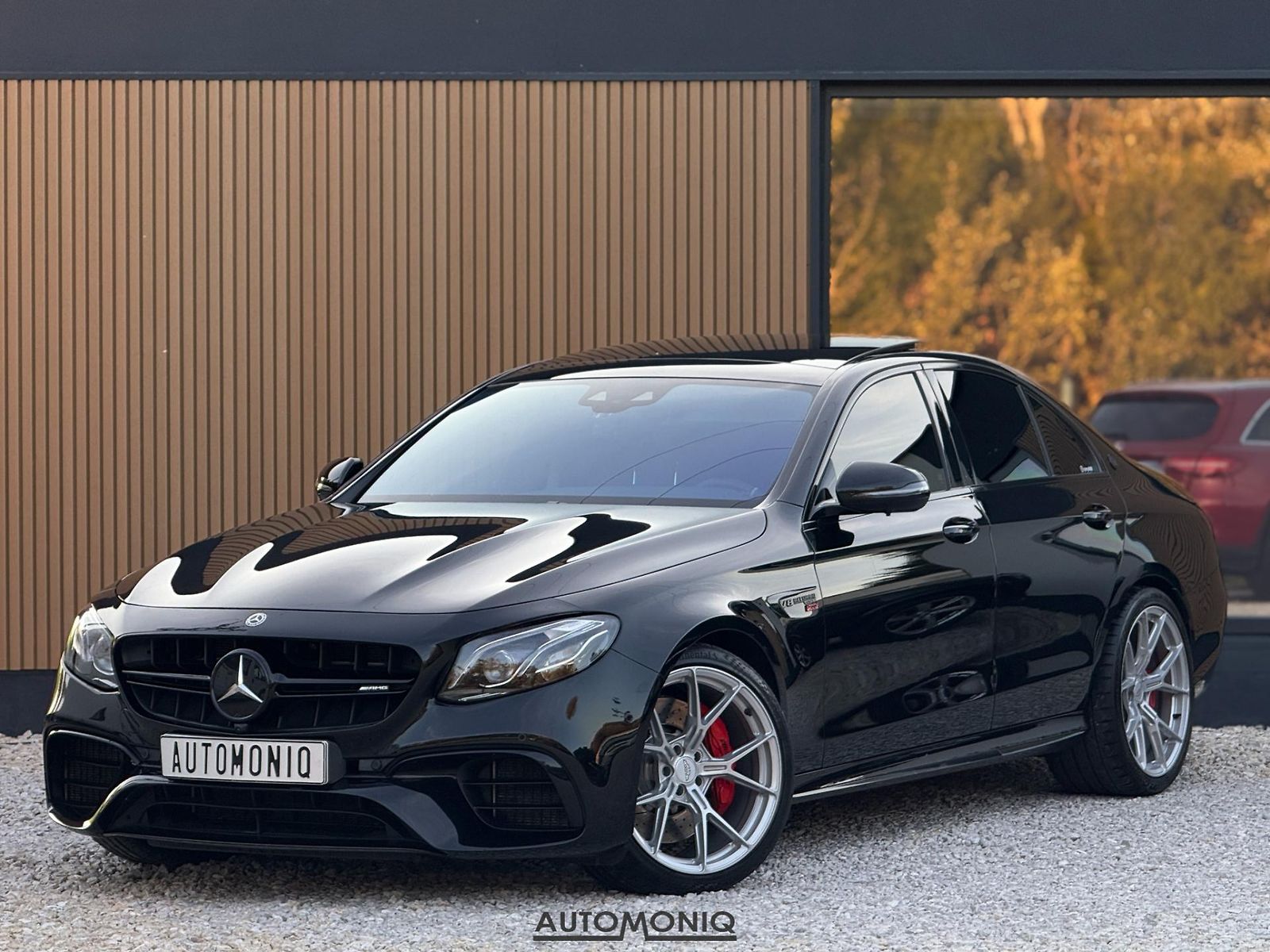 Mercedes-Benz Třídy E AMG E63s Full vybava, 750PS   