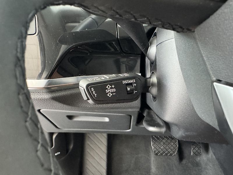 Audi Q3 (2025) 40TDi AUT QUATTRO LED NAVI ACC - fotka 31 z 34
