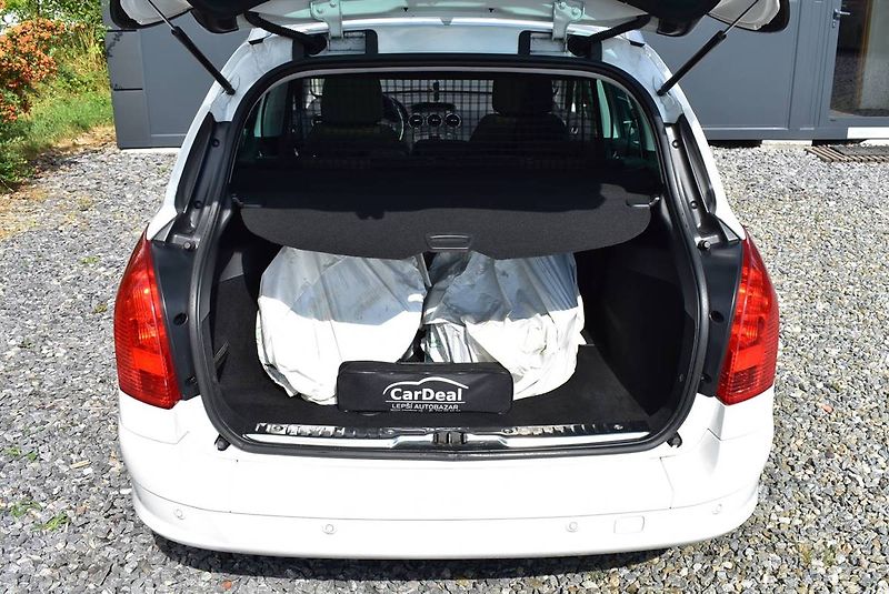 Peugeot 308 2,0 HDI STYLE,1.M,PANO,PĚKNÁ - fotka 15 z 16