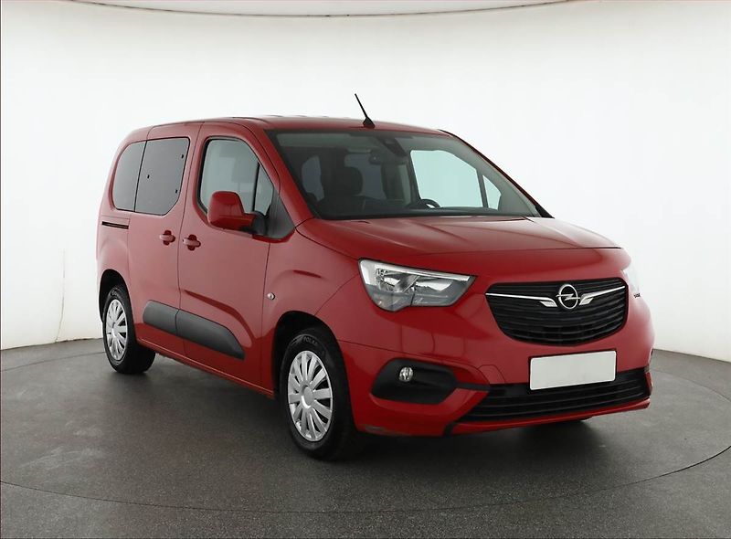 Opel Combo (2019) Enjoy 1.2 Turbo, 5Míst, ČR - fotografie inzerátu