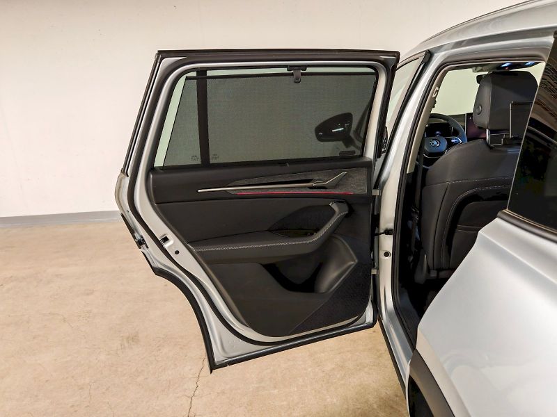 Škoda Kodiaq (2024) iV 1.5 TSI 150 kW DSG Exclusiv - fotka 26 z 33