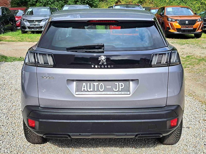 Peugeot 3008 (2021) 1,2 PT EAT8 LED 17ALU PDC NAVI - fotka 4 z 21