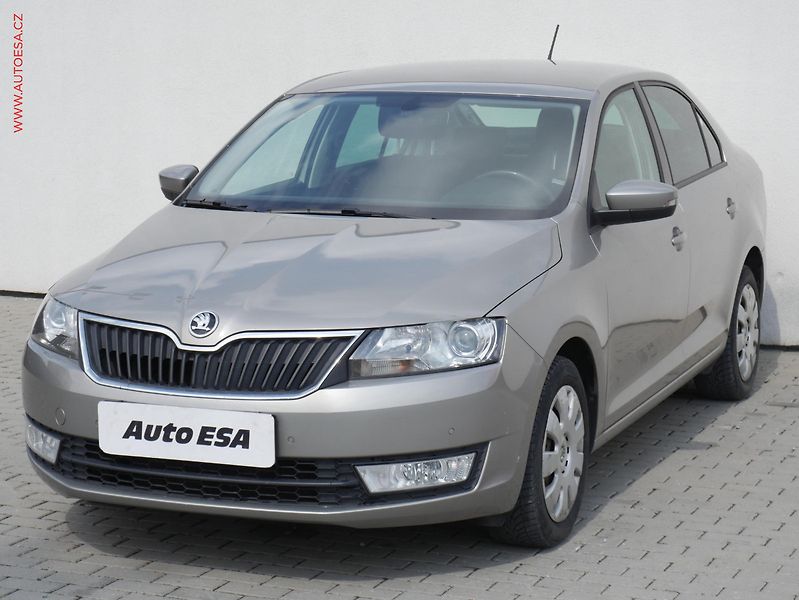 Škoda Rapid (2015) 1.6 TDi, ČR, Style, TZ - fotka 3 z 16