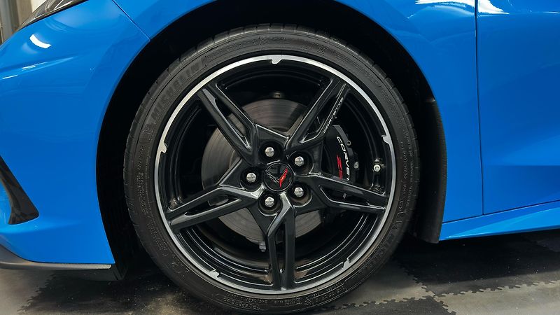 Chevrolet Corvette C8 / STINGRAY / ZÁRUKA / - fotka 13 z 61