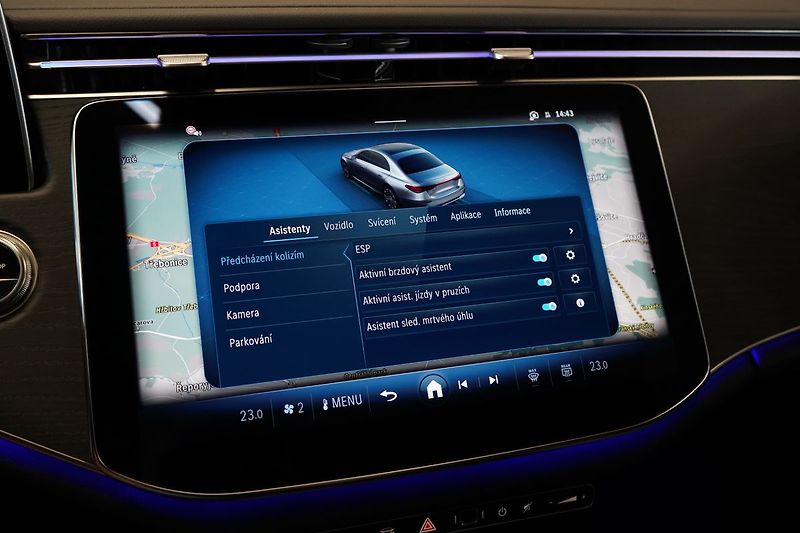 Mercedes-Benz Třídy E 220d 4MATIC, KEYLESS,DISTRONIC - fotka 33 z 43