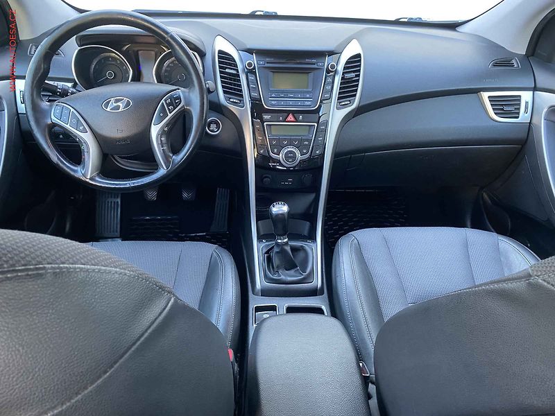 Hyundai i30 (2015) 1.6GDi, ČR, ČR, tempo - fotka 8 z 16