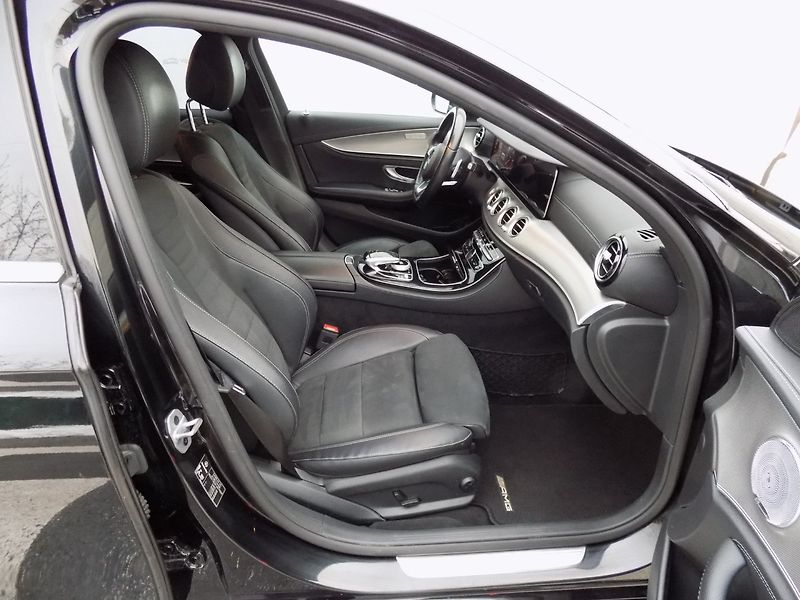 Mercedes-Benz Třídy E (2018) 350d/AMG Line/4-Matic/LED/ - fotka 15 z 45