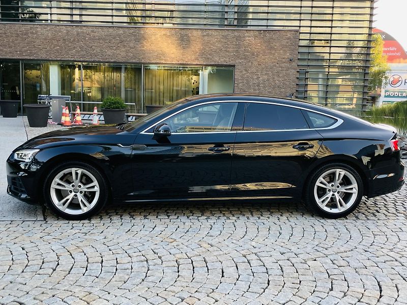 Audi A5 2.0i 140KW AUT KAMERY SERVISKA - fotka 18 z 56