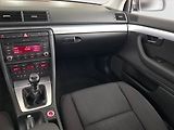 Audi A4 (2007) 2.0 TDI, nová STK - náhled 8