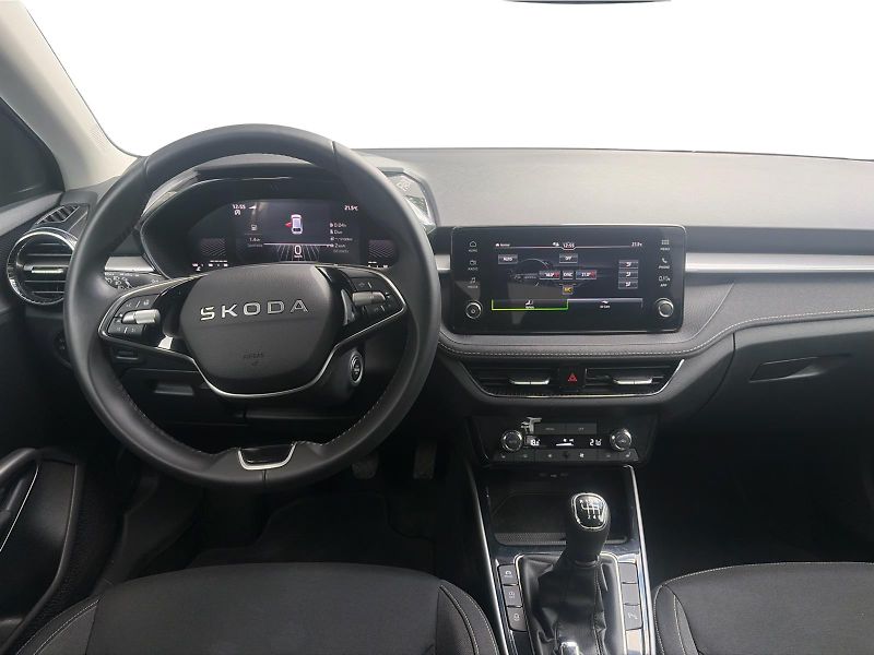 Škoda Fabia 1.0TSi 85kW Top Selection - fotka 11 z 23