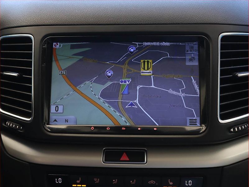Seat Alhambra (2013) 2.0 TDI, Automat, Serv.kniha - fotka 17 z 20