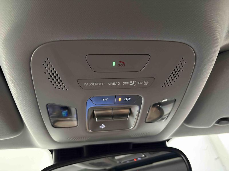 Omoda 5 (2025) 1.6 Premium 108 kW - fotka 25 z 49