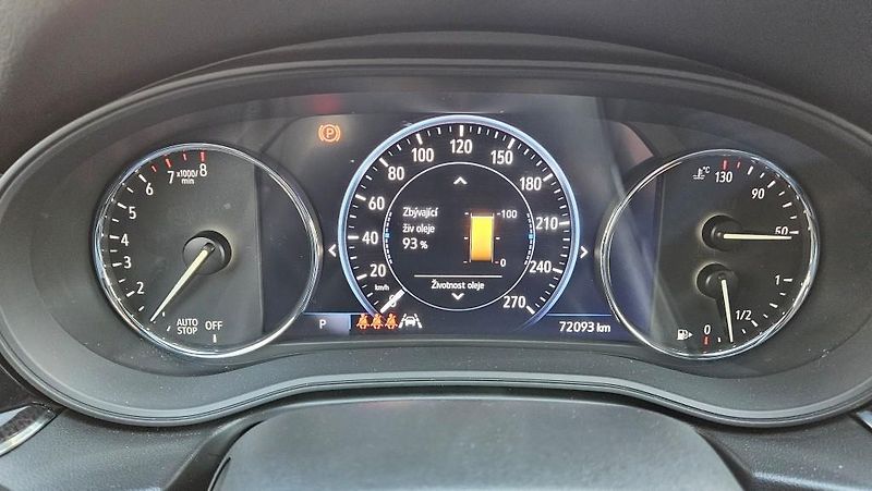 Opel Insignia (2021) 2.0i Turbo 125 kW AT9 Elegance - fotka 18 z 31