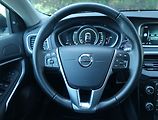 Volvo V40 (2016) 2.0 D3, Automat, Serv.kniha - náhled 16