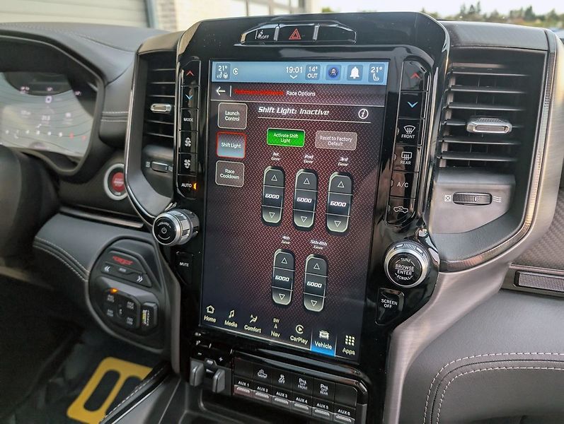 Dodge RAM 1500 TRX, Equipment Level 2 - fotka 22 z 32