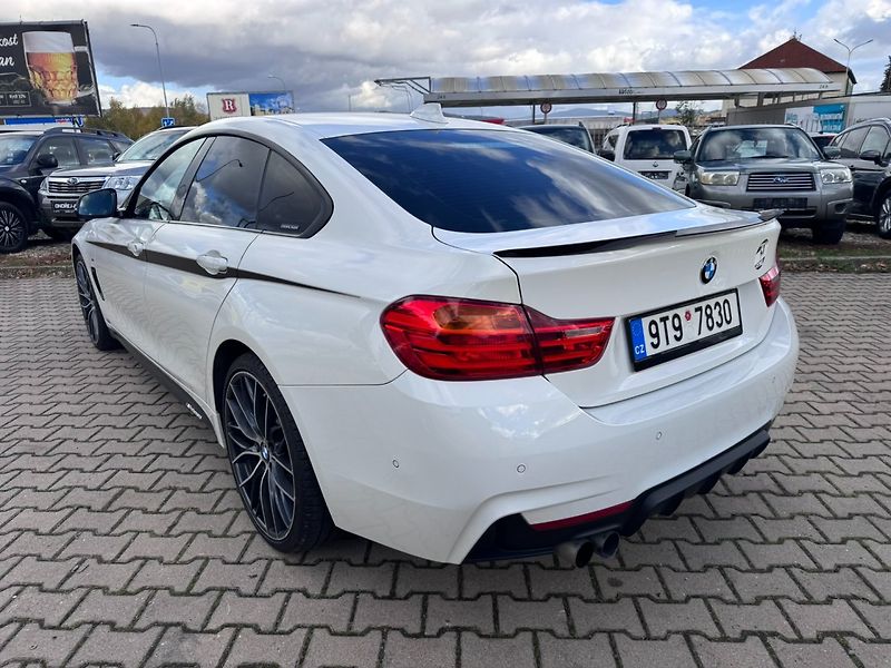 BMW Řada 4 (2016) 420D 2,0 135KW XDRIVE MPACKET - fotka 3 z 50