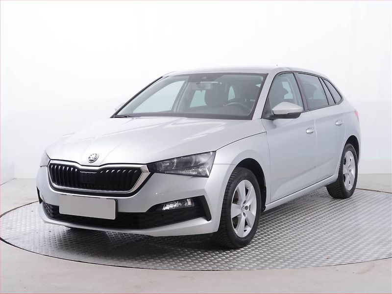 Volkswagen ID.3 (2020) 1st (62 kWh), SoH 89% - fotka 2 z 28