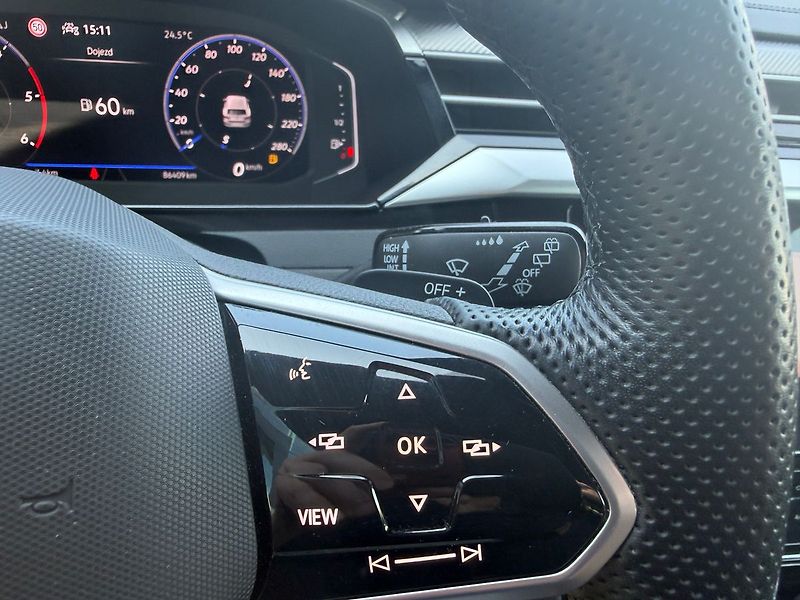 Volkswagen Arteon Shooting Brake R-line  2,0TDI 147kW Tažné Zár - fotka 7 z 17