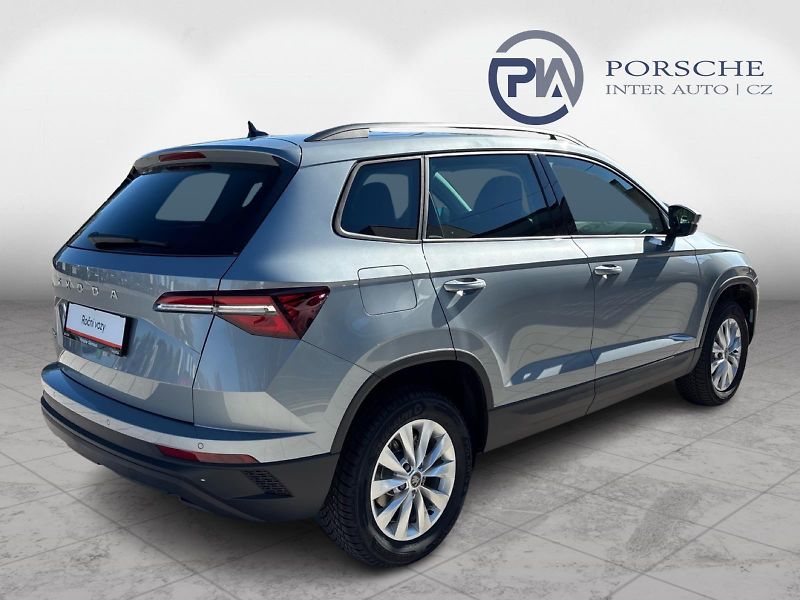 Škoda Karoq 2,0 TDI 85 kW SELECTION - fotka 2 z 29